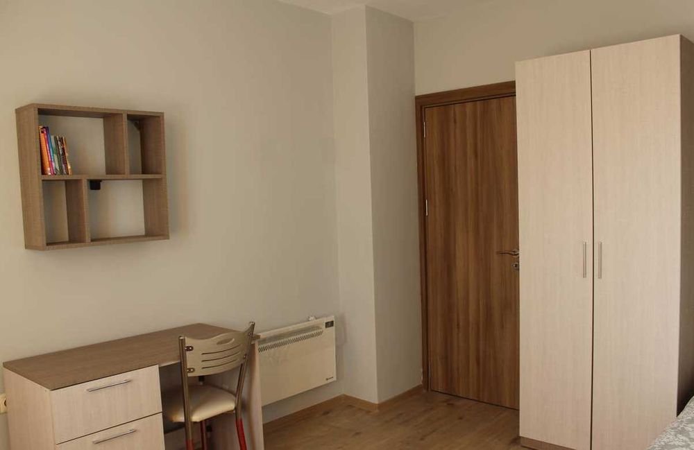 Дава се под наем Двустаен апартамент в Бургас, Меден рудник - зона А - 60 кв.м за 325 € - Снимка #2