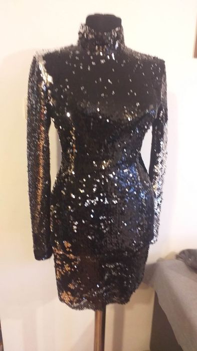 Rochie noua cu paiete
