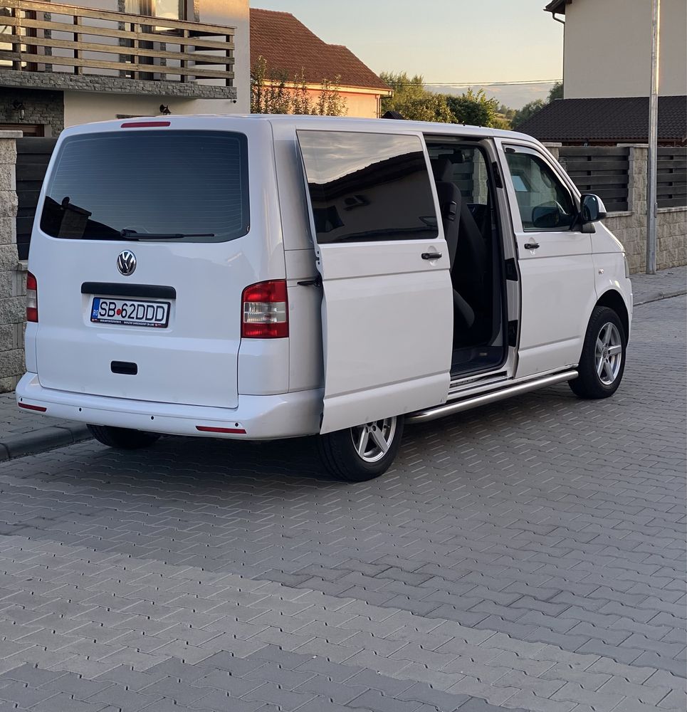 Volkswagen Transporter T5.1 2.0TDI DSG 7+1