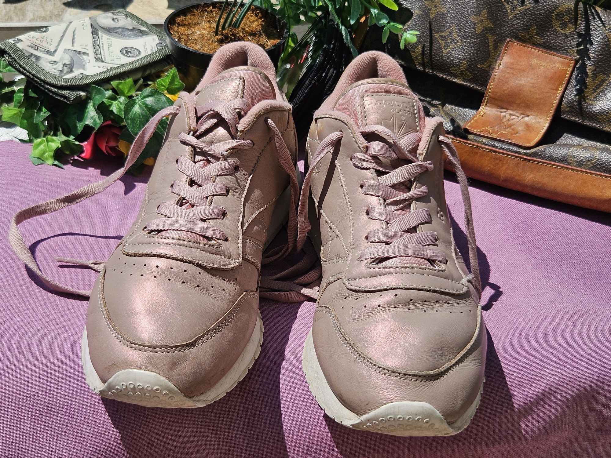 Reebok кецове кецове от кожа в розово