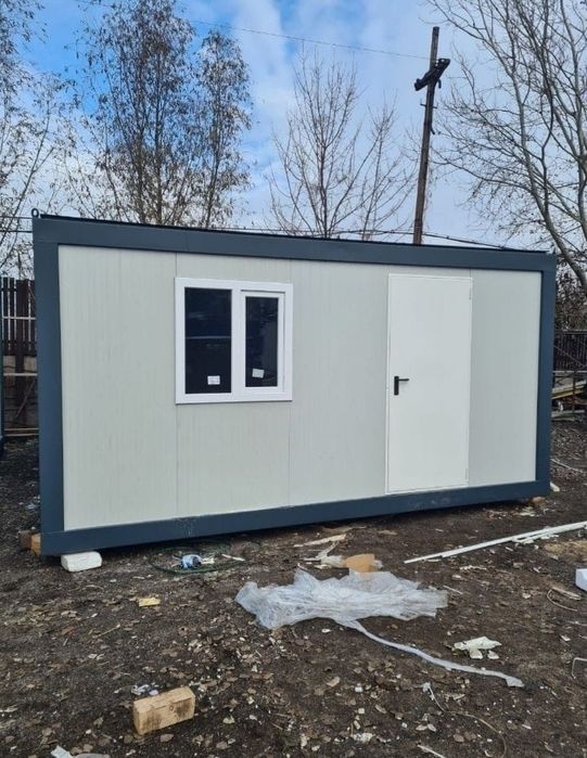 Vând case modulare pe structură metalică