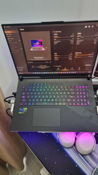 Laptop ASUS Gaming 18'' ROG Strix SCAR i9 64GB RTX 4080 garantie 2 ani