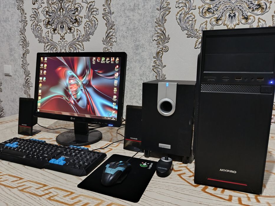 Kompyuter damashniy arzon sotiladi. Komplekt