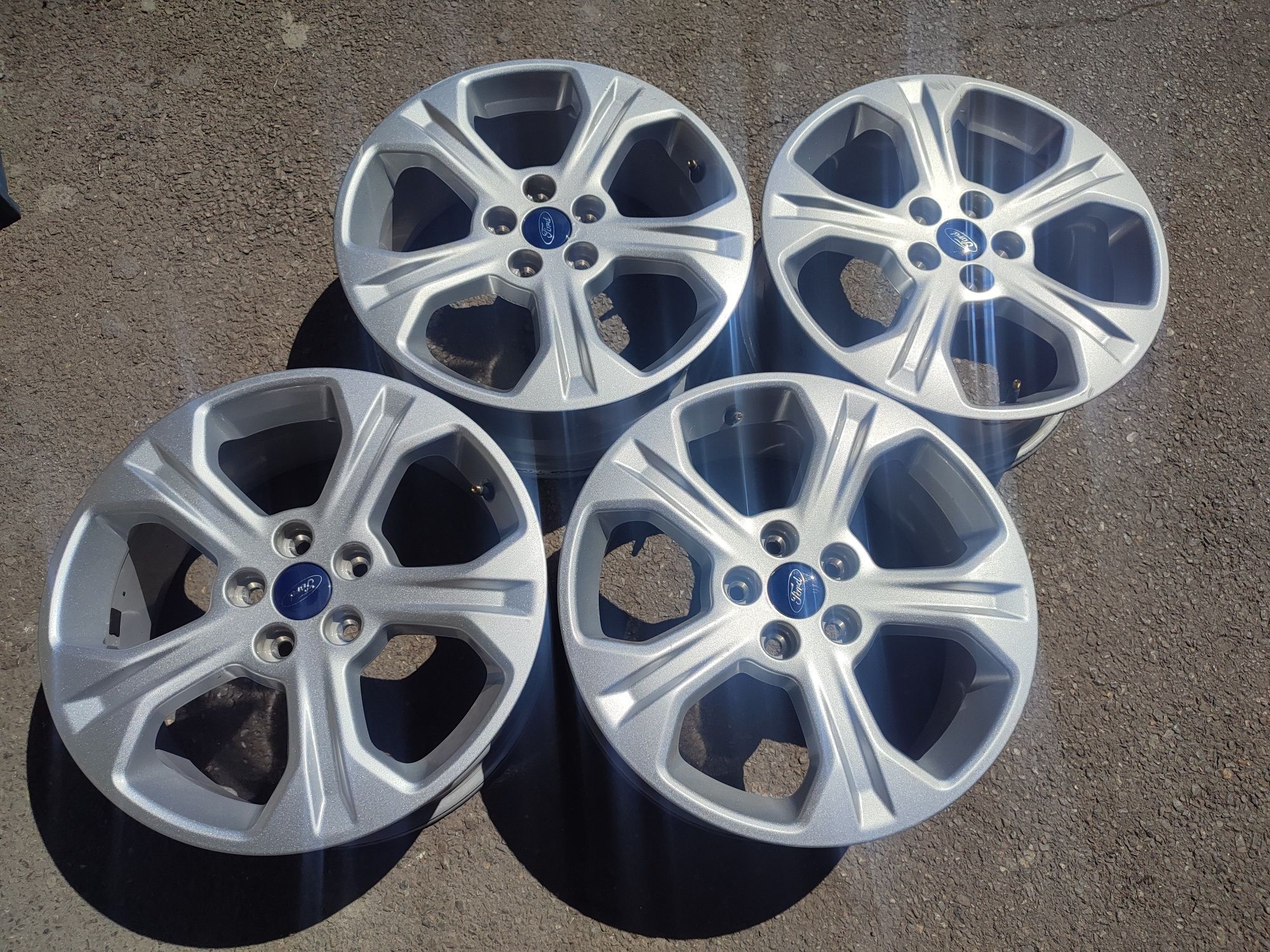 17" оригинални алуминиеви джанти за Ford Kuga/C max/S max...