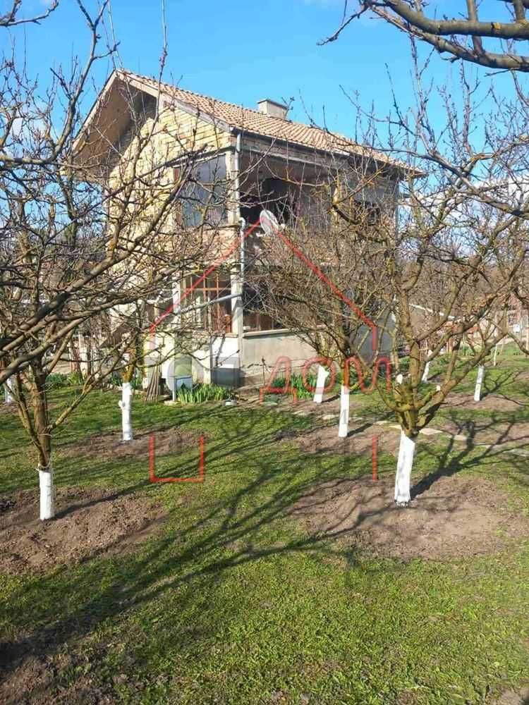 Продава се Къща в с. Съединение, Област Търговище - 1350 кв.м за 112 €/кв.м - Снимка #1