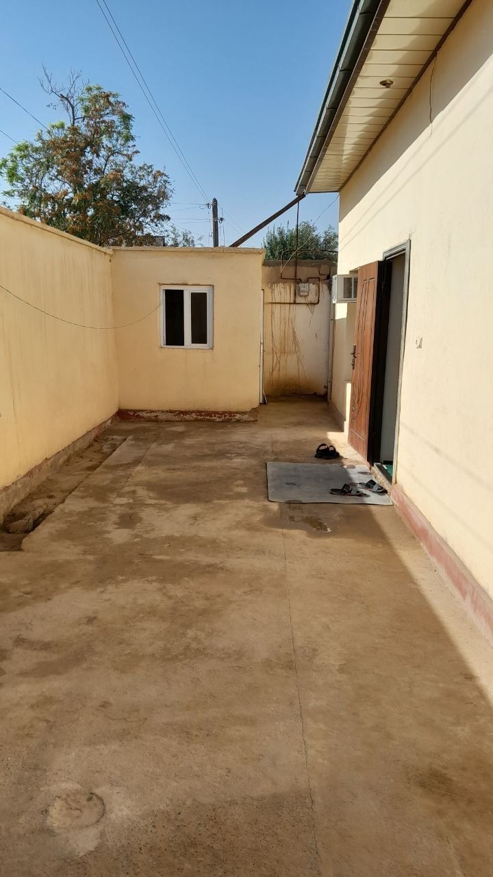 2 xonali uy sotiladi