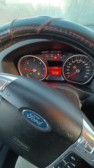 Se vinde Ford Mondeo