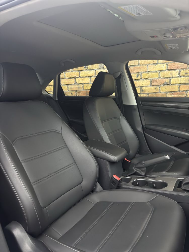 Volkswagen Passat R-line