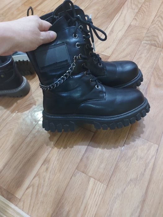 Зимние сапоги женские