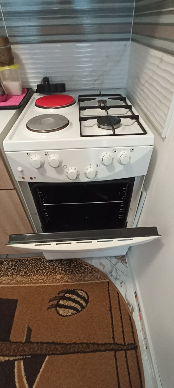 Печка за готвене,фурна, ток котлони и газ+бутилка Горения Gorenje