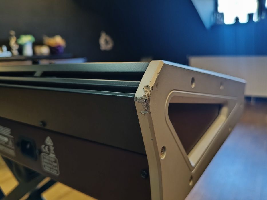 Vând korg Pa4x in stare impecabila