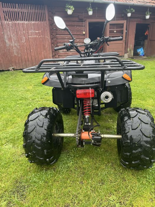 Vand atv. Capacitate 125cc