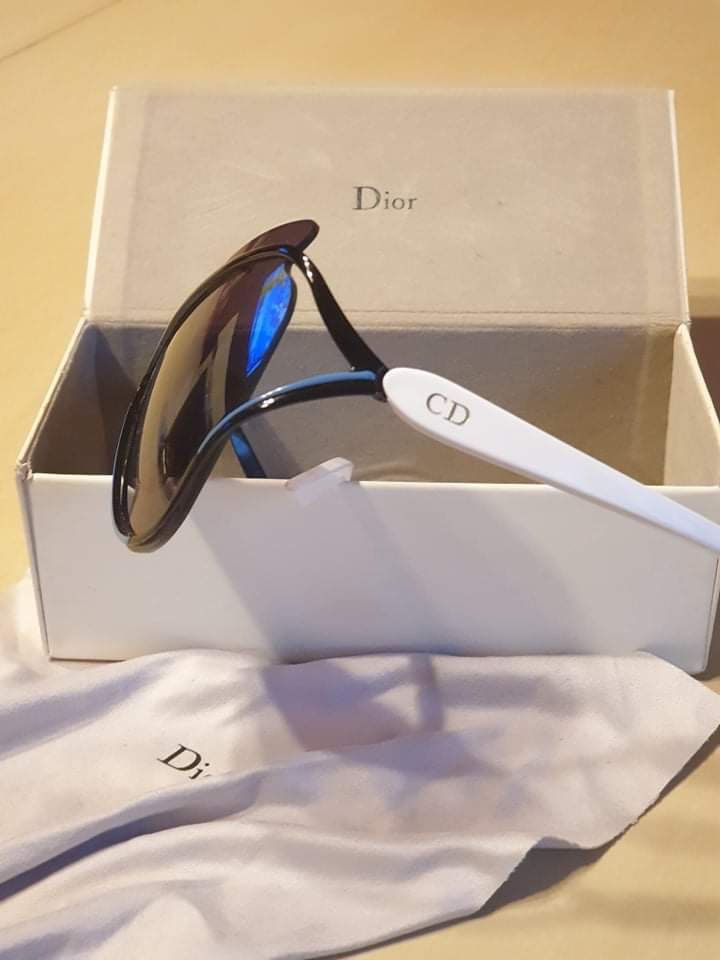Слънчеви очила Bluepoint и Dior