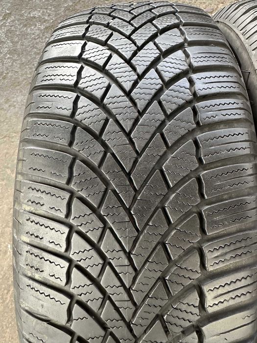 SET 2 Anvelope Iarna 215/60 R17 100V BRIDGESTONE Blizzak LM 005