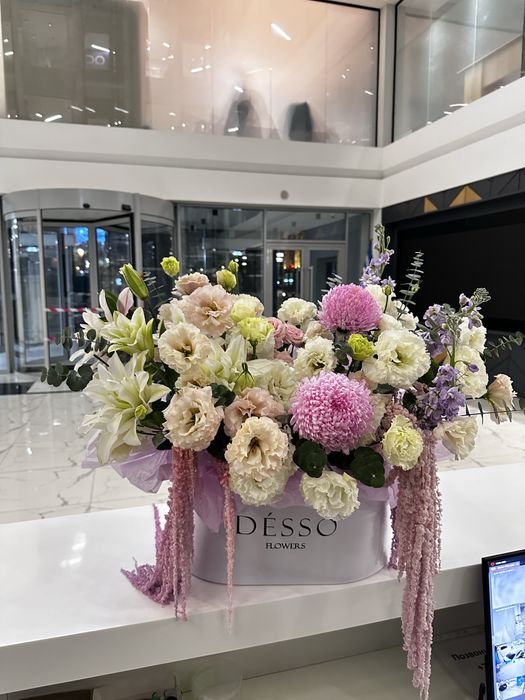 Большой букет очень красивый