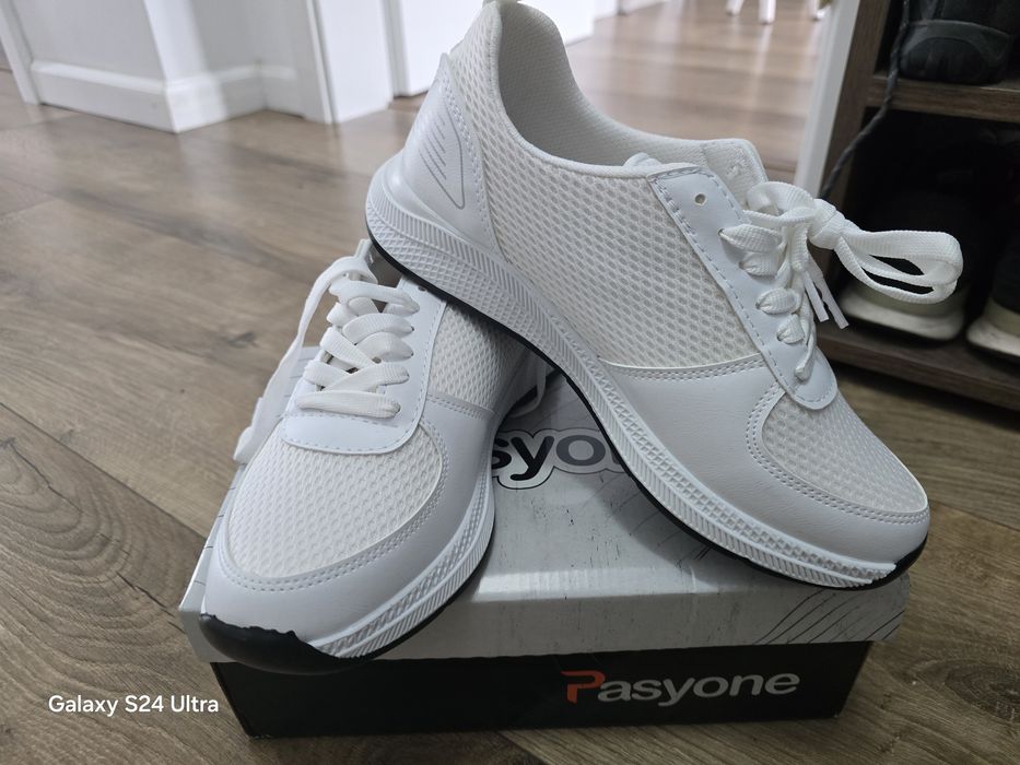 Adidasi Pasyone 40