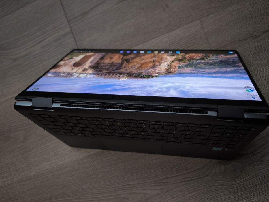 Laptop Samsung Galaxy Book 3 360 –Intel Core i7 -12 Core cu Touchs