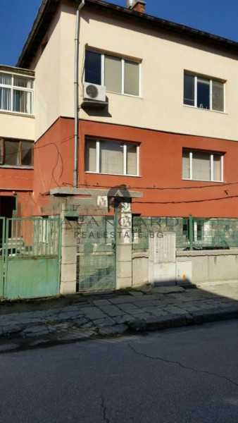 Продава се Етаж от къща в Пловдив, Център - 100 кв.м за 1780 €/кв.м - Снимка #1