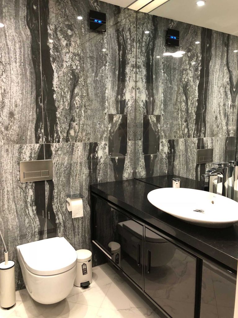 Дава се под наем Двустаен апартамент в София, Център - 79 кв.м за 890 € - Снимка #7