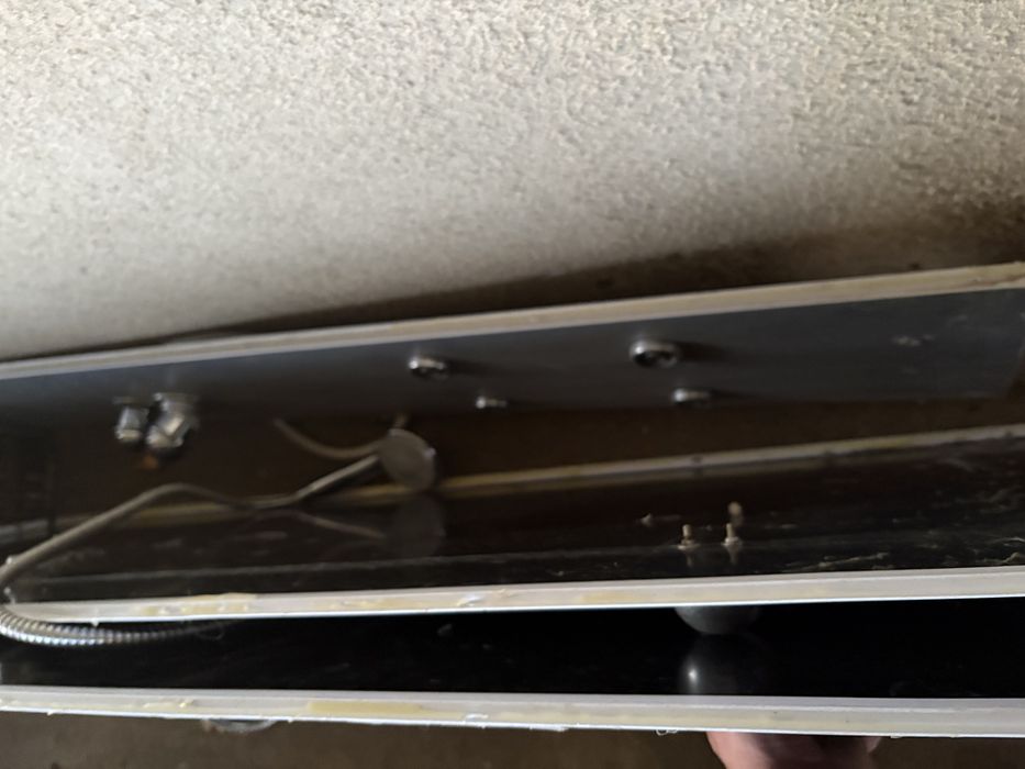 Cabina de dus cu hidromasaj