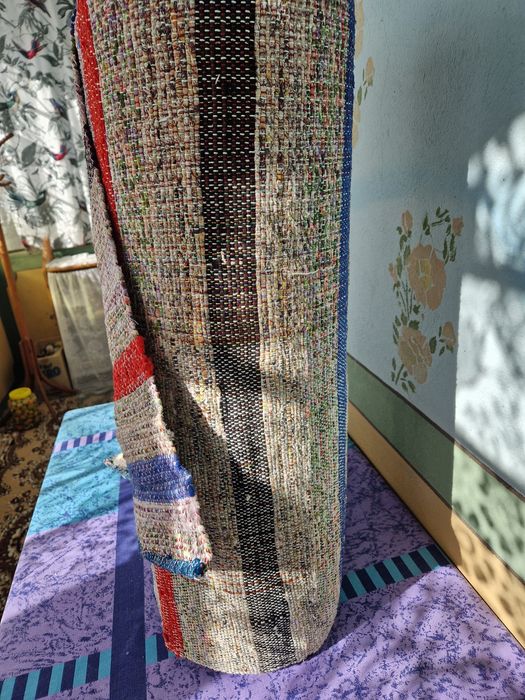 Covor țesut la război