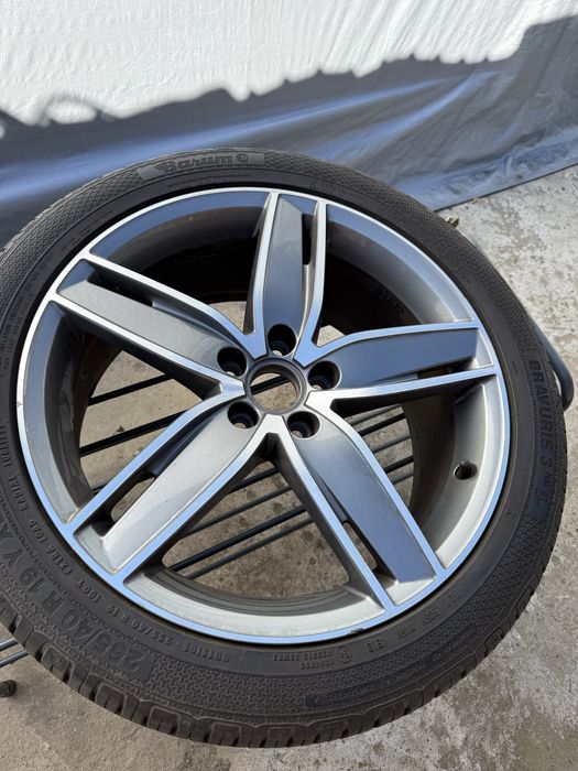 Jante Audi A3 Q3 roti vara 255 40 R19 OE