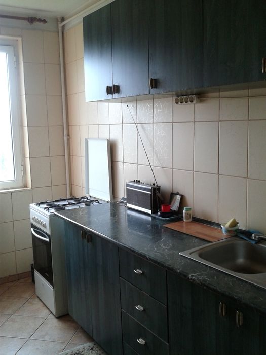 Inchiriere 2 camere, Caut colega de cameră (studentă sau angajată]