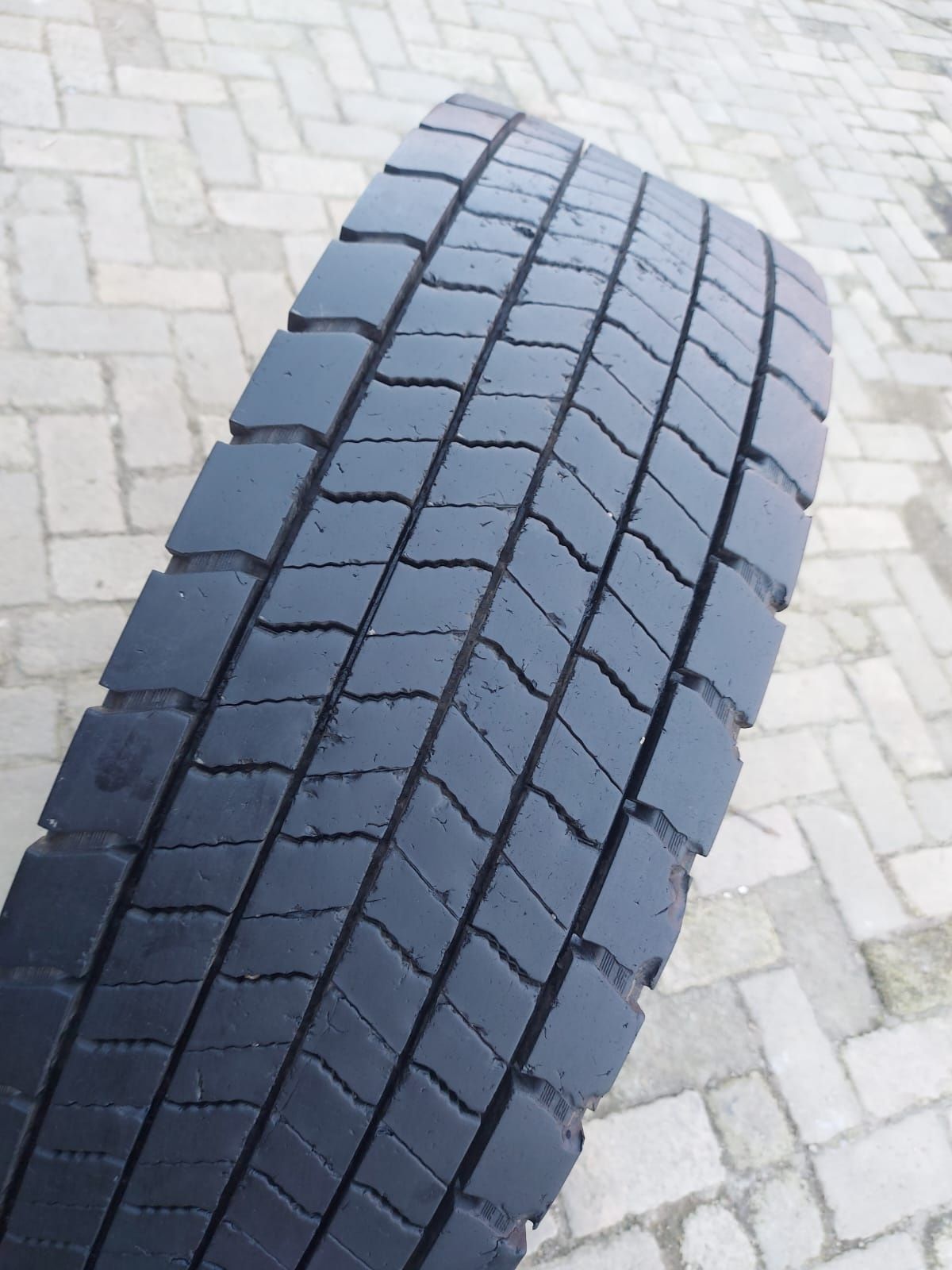 315/80 R22.5 156/150L Continental Conti Hybrid HD3 M+S tracțiune