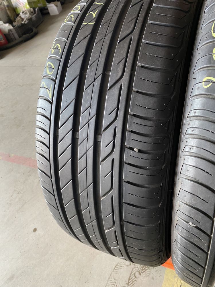 Anvelope vara 205/50/17 Bridgestone Turanza T001 205 50 17 R17