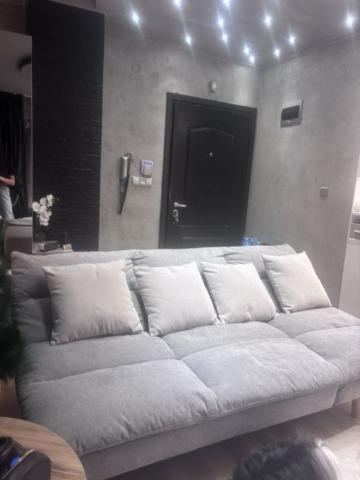 Удобен триместен Диван - Cosy GREY - 2бр. налични **ЦЕНАТА Е НА БРОЙ**