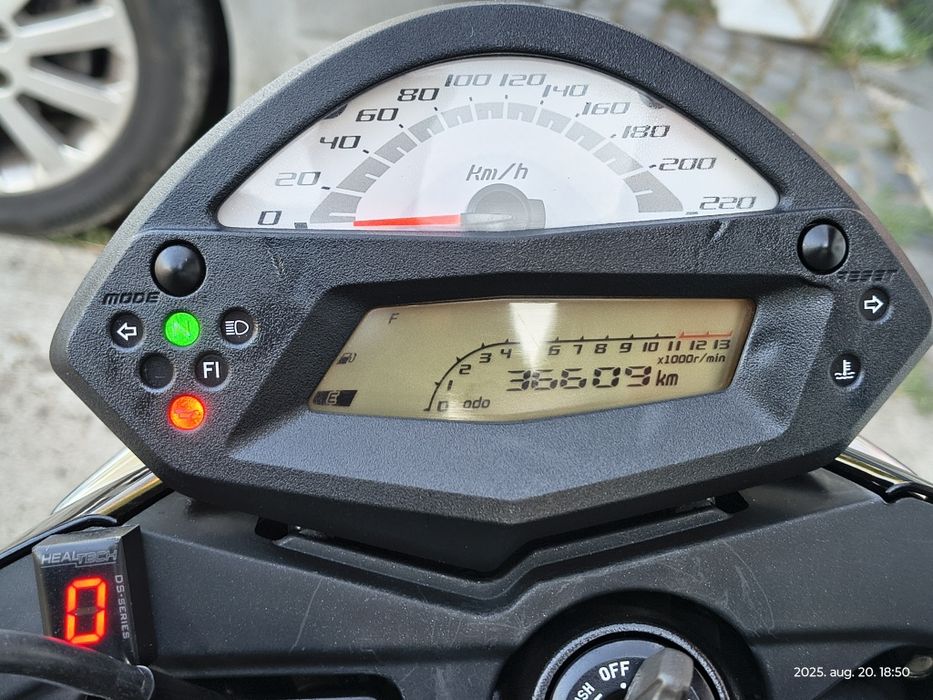 Vand Kawasaki ER6N 2011