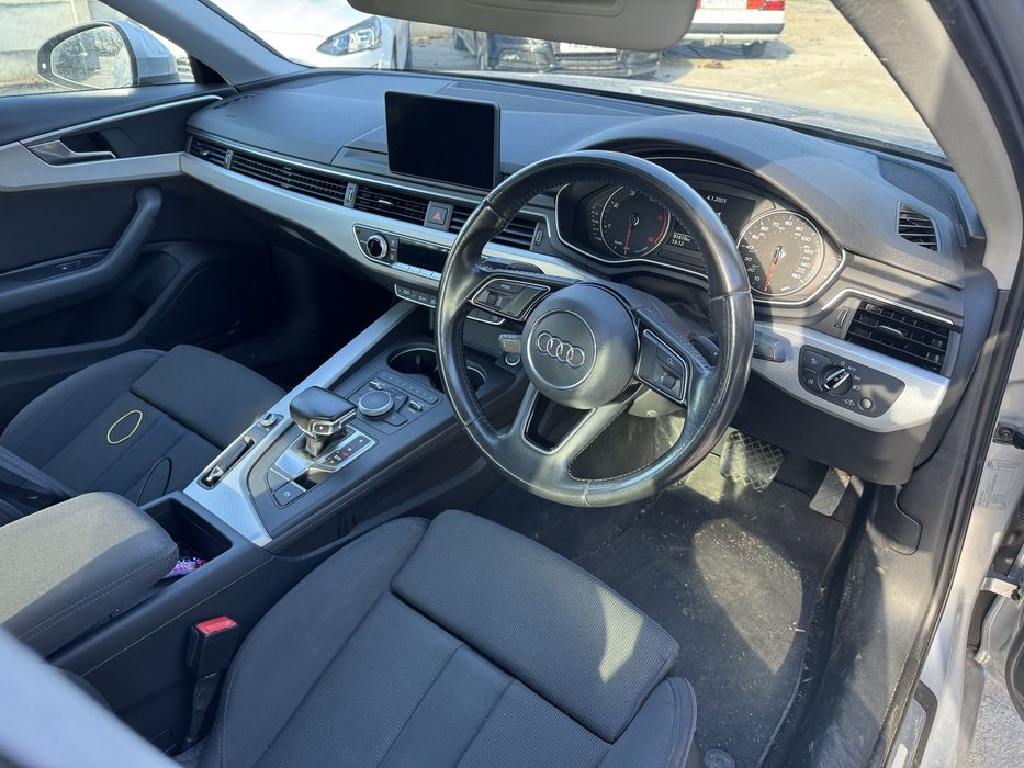 Fata completa bot audi a4 b9 motor 2.0 tdi 2017 DEU LZ7G PHN