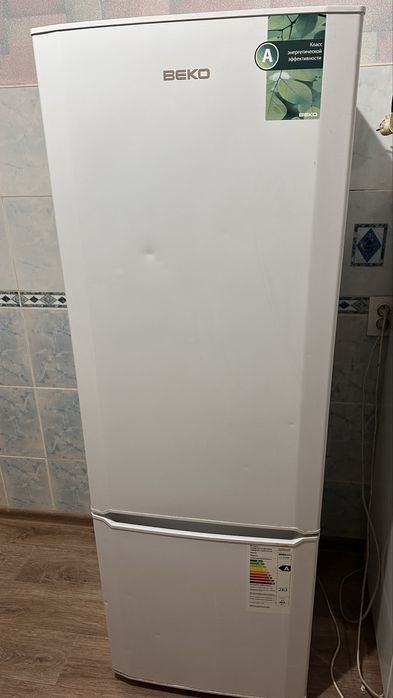 Продам холодильник