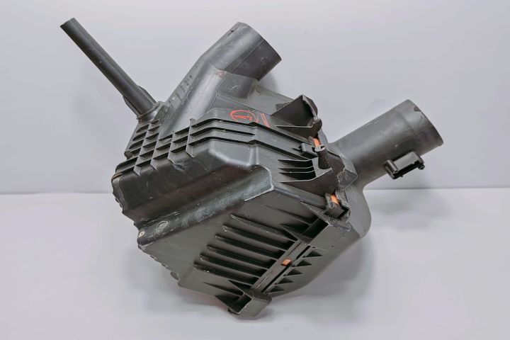 Carcasa filtru aer 165009078R / 93867738 Fiat Talento  seria