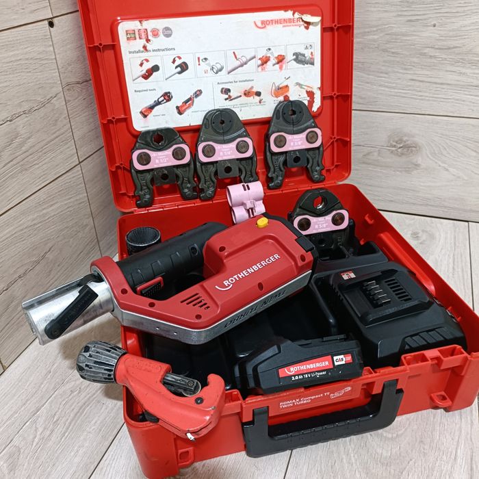 Presa de sertizat Rothemberger Romax Compact TT