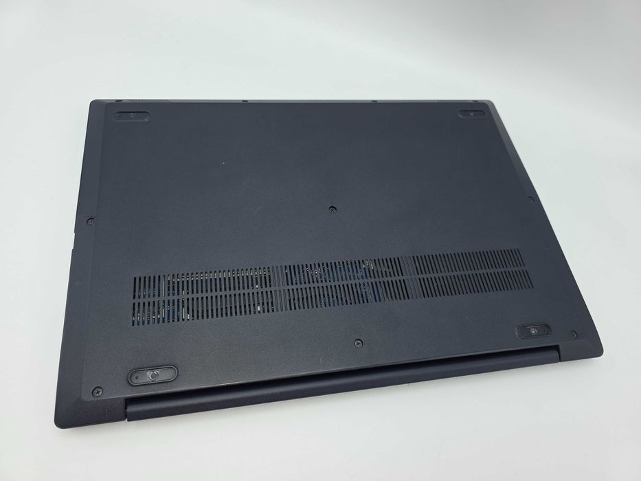 Laptop Lenovo 15.6" FHD Lenovo IdeeaPad i3-1005G1 8Gb Ram 240Gb SSD