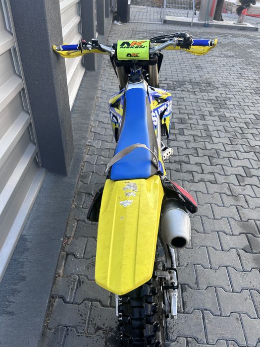 Suzuki rmz 240 4t cross