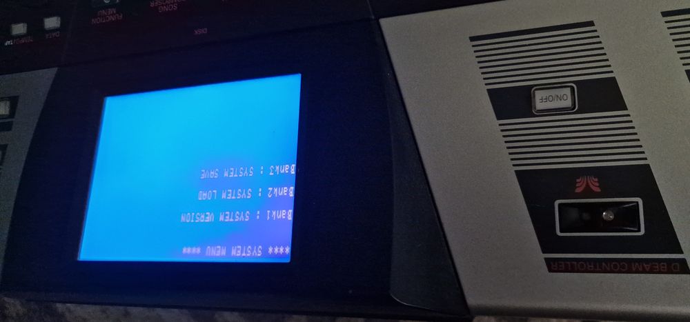 Carcasa,display,butoane,placa de baza,placi de control Roland Va-76