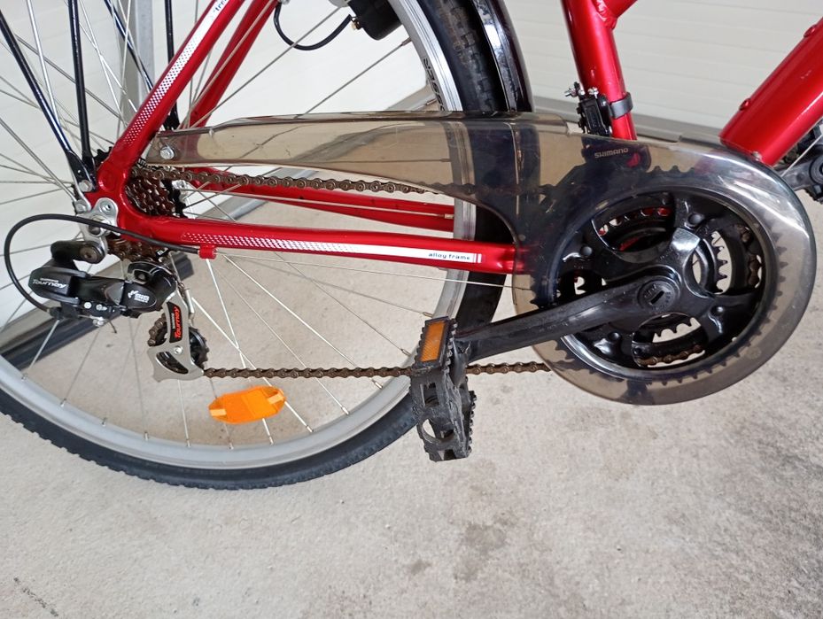 Vând bicicleta Raleigh,roti 28,cu 21 vit,stare f bună !