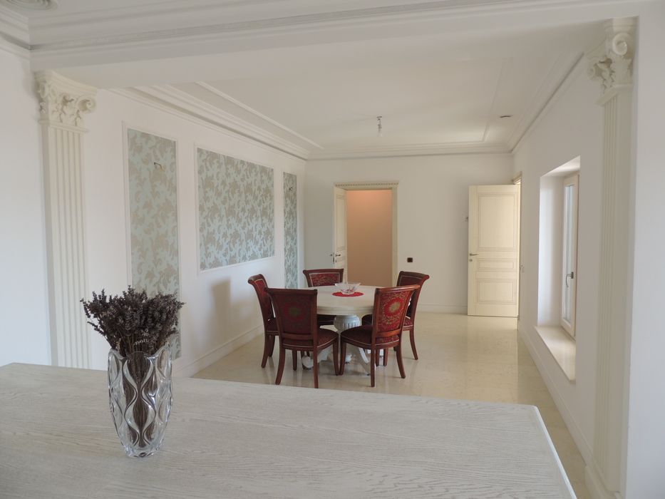 Vând Vila / Casa