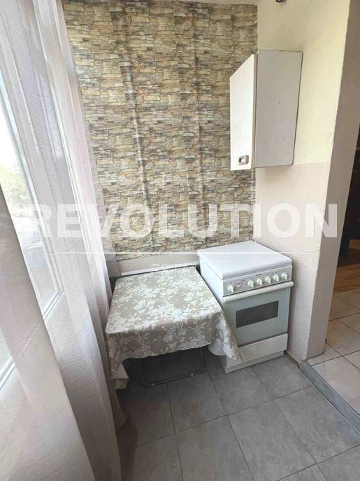 Дава се под наем Двустаен апартамент в Варна, Колхозен пазар - 60 кв.м за 500 € - Снимка #2