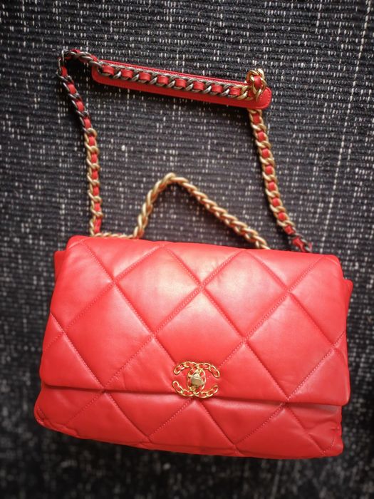 Chanel 19 чанти ест.кожа
