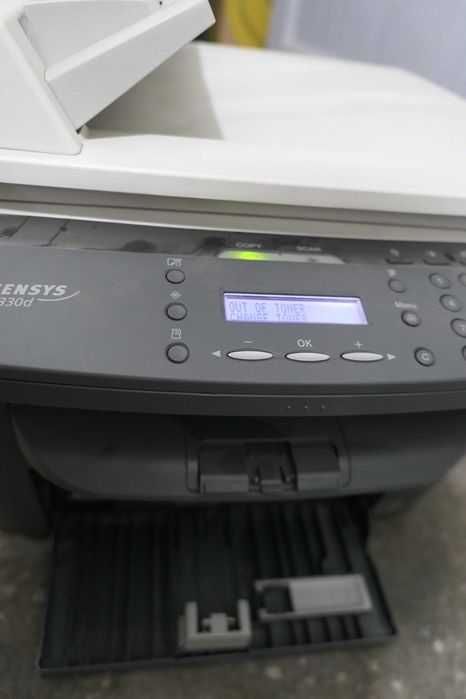 Imprimanta Multifunctionala Canon ISensys MF4330 Scanner Copiator