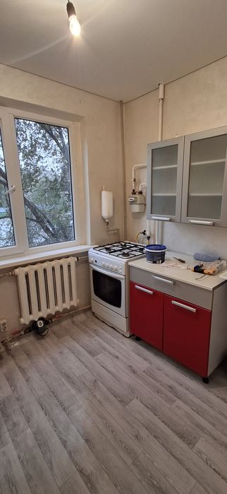 Срочно  1 мкр  3 этаж