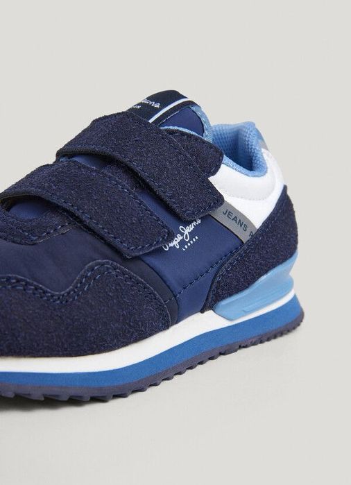 новые кроссовки на мальчика Pepe jeans