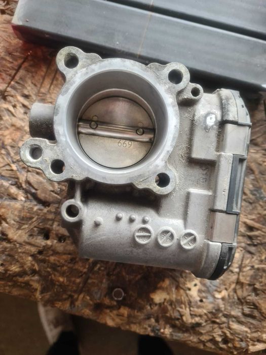 Clapeta acceleratie Ford Fiesta Focus 1.3 1.4 benzina 8A6G-9F991-AB