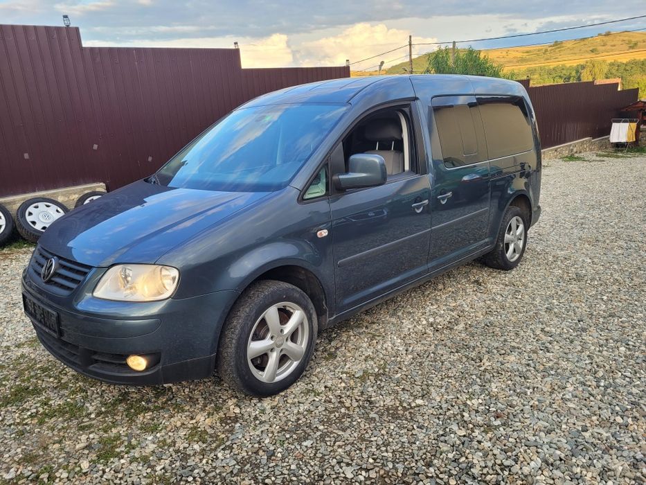 Vând  Vw Caddy maxi 2.0 tdi BMM