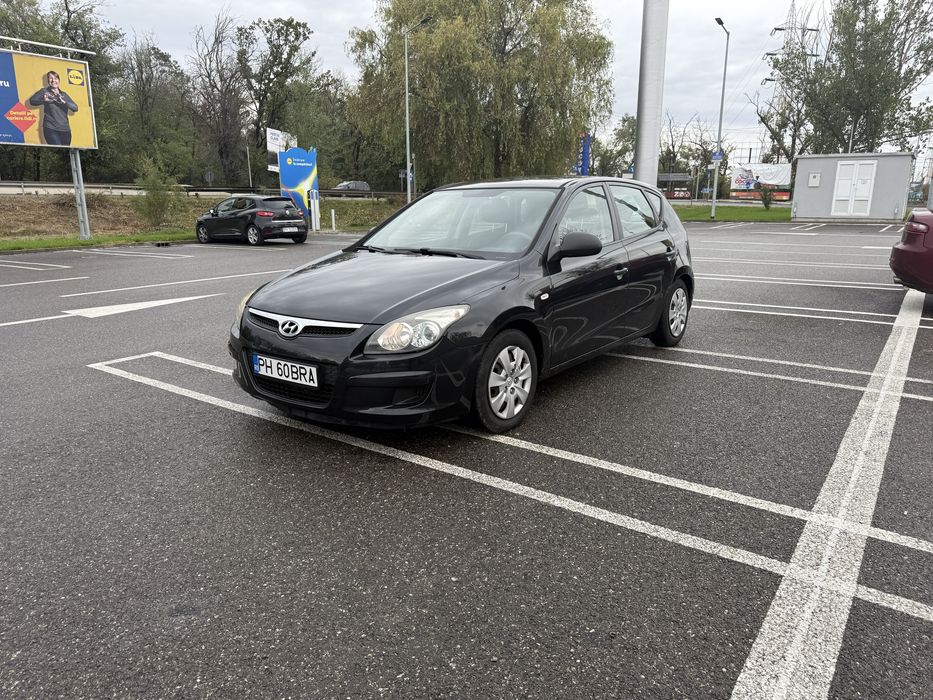 Hyundai i30  Negru 1.4 Benzina GPL