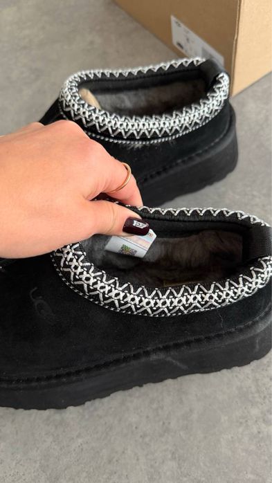 Ghete UGG din piele !!! Calitate superioara !!! Marimi 36/40 !!!