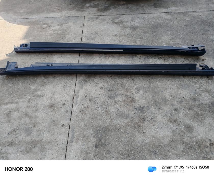 MERCEDES GLS 2018 година, фар, решетка, предна броня.